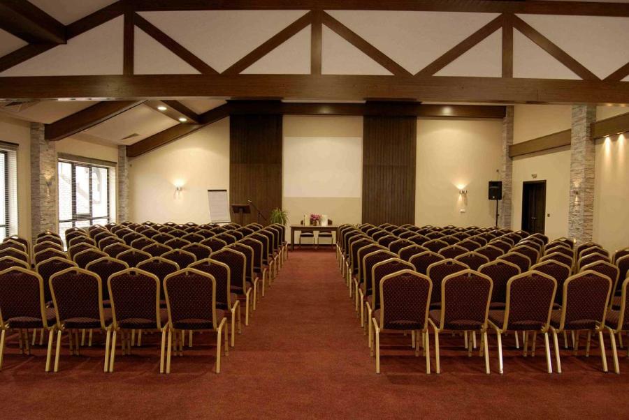 KONFERENCIJSKA SALA