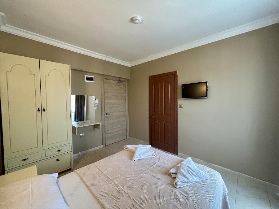 BASEL ROOM1