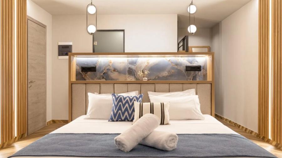 Blue suite